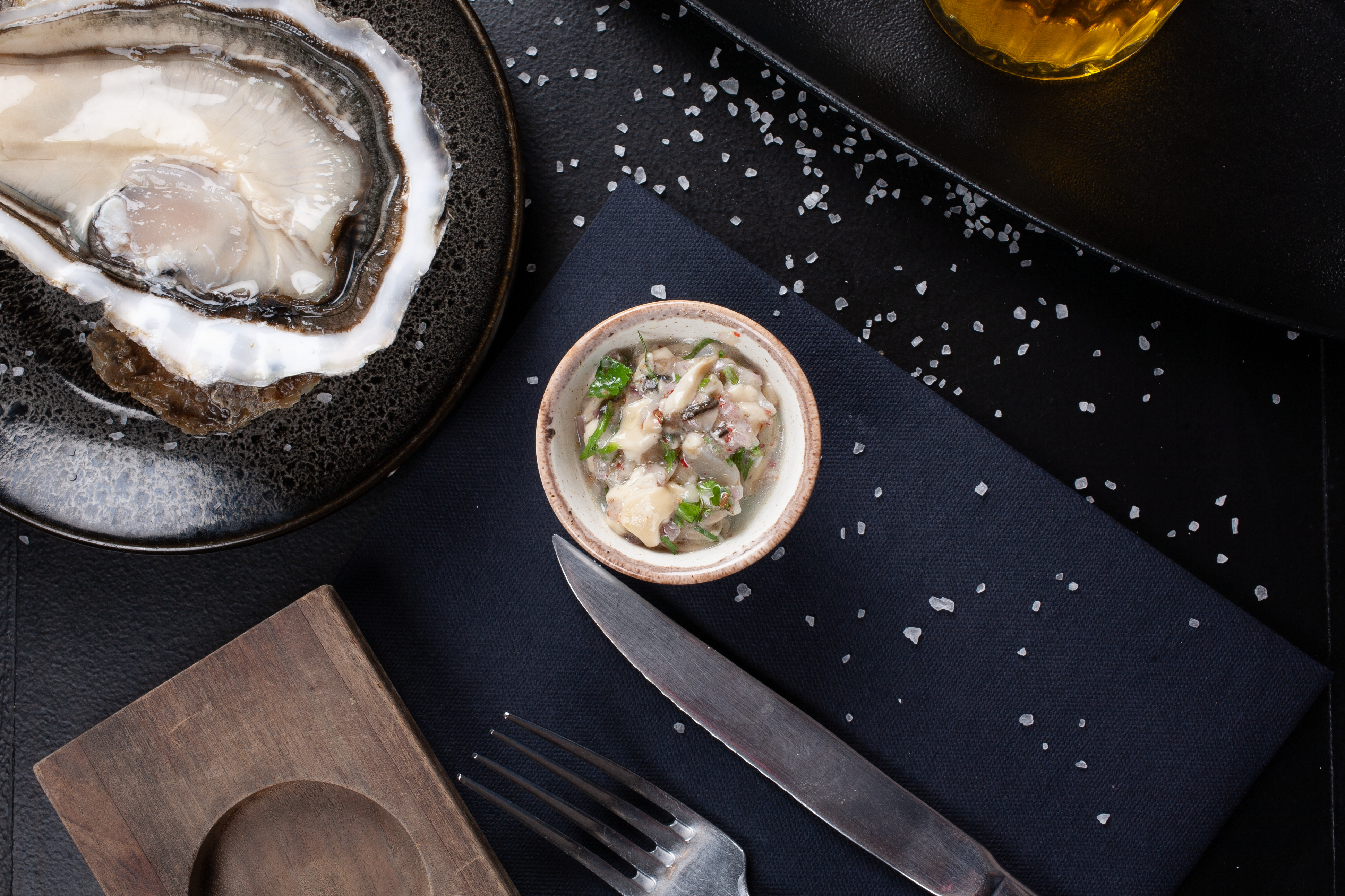 Tartare d’Huîtres  Giga Osyer by Gillardeau et Avocat (Fraîcheur Garantie)