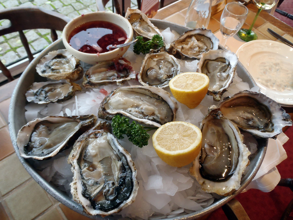 Huîtres Gillardeau à la Mignonette